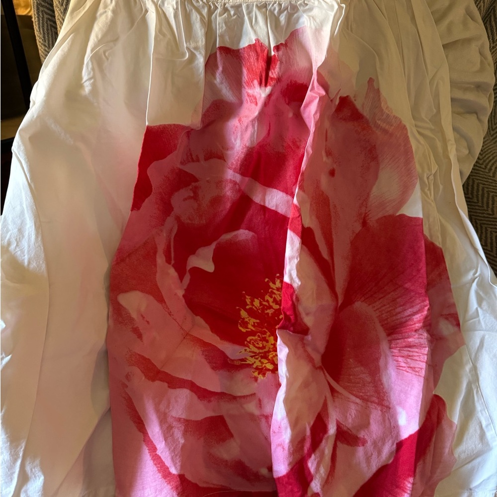 Isaac Mizrahi Cream Cotton Skirt / so pretty